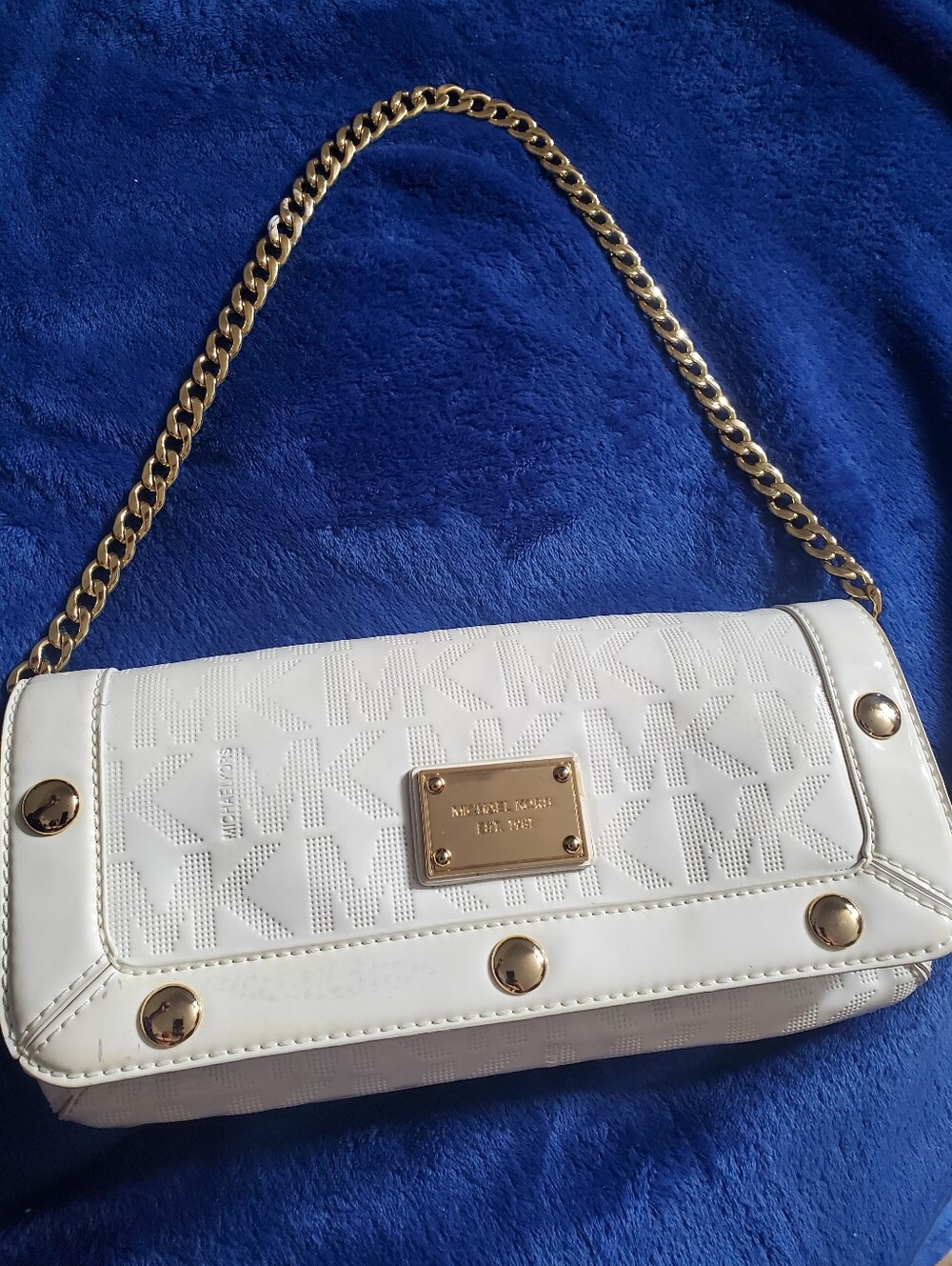 Michael Kors Delancey Clutch Bag - Mirror Metallic White MK Signature
